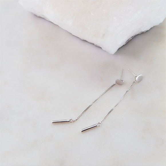 Circle and Bar long dangle earrings - Picture 1 of 2